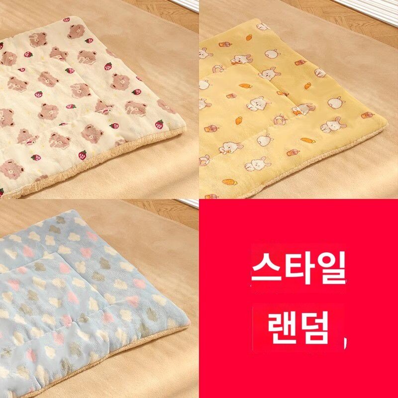 애완동물 담요 고양이 겨울 따뜻한 방석 푹신한 애견 강아지 쿠션 침대 펫 개 마약방석, S사이즈25x20cm1.5kg미만의애완동물에게, 딸기곰사계절용2중도톰피부에좋은플란넬